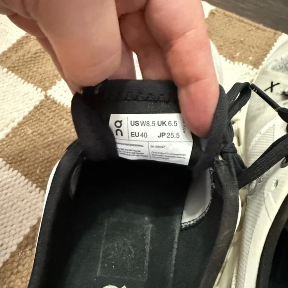Womens On Cloud X3 size 8.5 - Picture 5 of 5